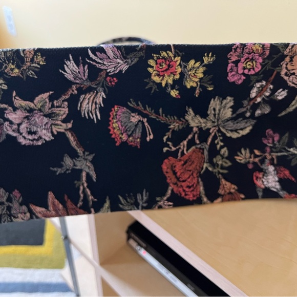 Christian Dior floral canvas large tote - Picture 4 of 10